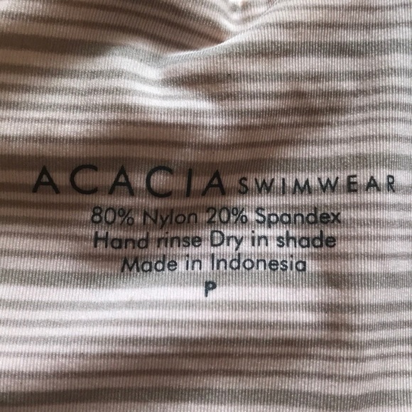 ❌SOLD❌acaica top - Picture 3 of 3